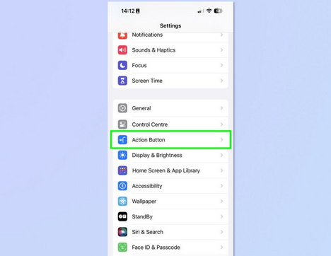 卢龙apple维修支持如何使用iPhone15Action按钮设置翻译